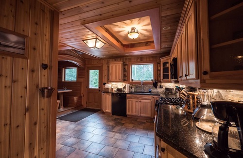 Meacham House | Luxury Cabin Perfect Location in Rainbow Lake, NY