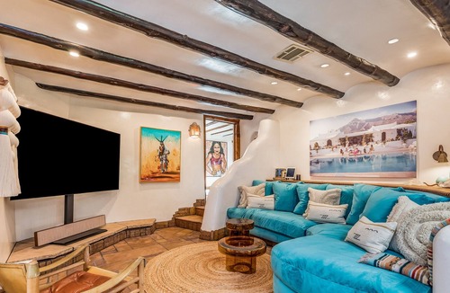 Historic Eastside House | Luxury Eastside Estate | Stunning Interior Decor | Outdoor Living | Luxury
