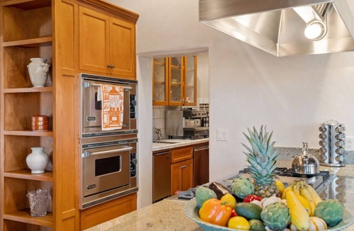 Northeast Santa Fe Villa | Luxury Estate w/Hot Tub & Casita