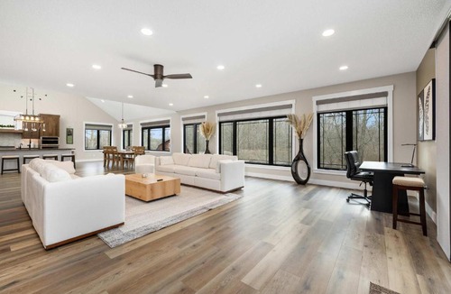 Spencerville House | Luxury Modern Lodge Near Fort Wayne with River Views