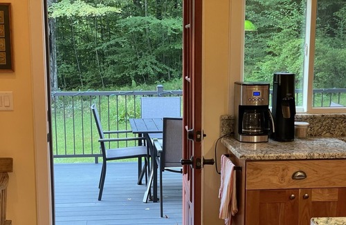 Williamsville House | Luxury Newly Renovated 3 Bedroom Home Close to Brattleboro and Mount Snow
