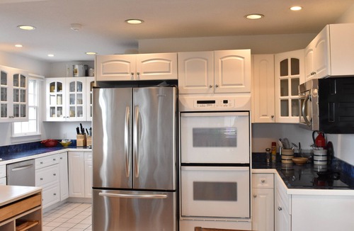 Tom Nevers House | LUXURY OCEANFRONT ESTATE! Private beach &heated pool & hot tub. Sleeps 12!