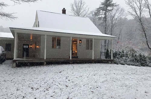 Guilford House | Luxury Rural Stay Close to Town