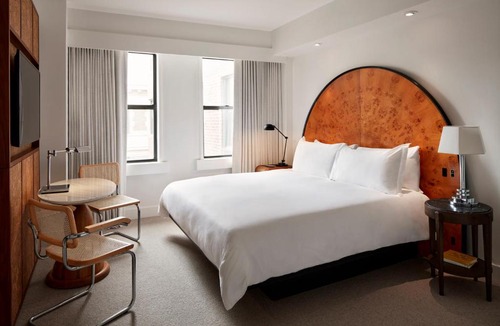 Dupont Circle Hotel | Lyle DC