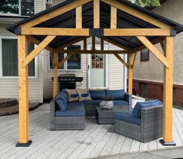 Powderhorn House | Lyndale Pleasant Getaway