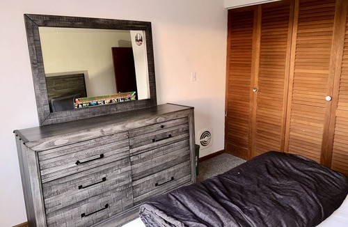 St. Louis Park Apartment | Lynn Plaza