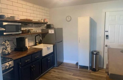 Ludlow Apartment | Main St Studio - Newly Updated!