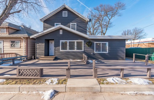 Crosby House | MAIN STREET LODGE - Charming lower duplex unit with hot tub in Crosby,MN