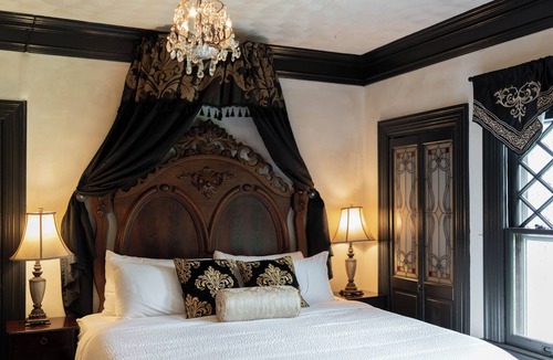 Norfolk Bed & Breakfast | Manor House Inn
