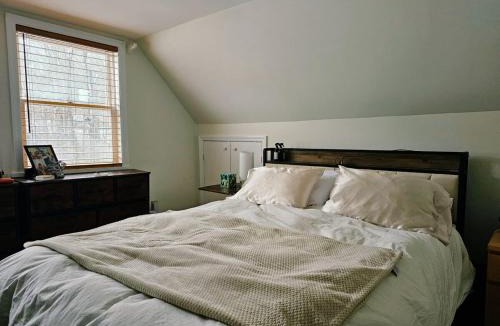 Hancock Ski Chalet | MapleVilla