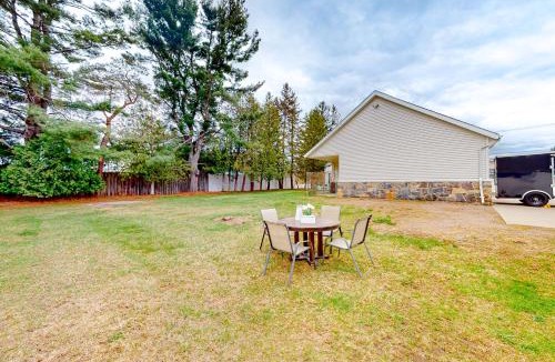 Colchester House | Maplewood Manor - Unit 1