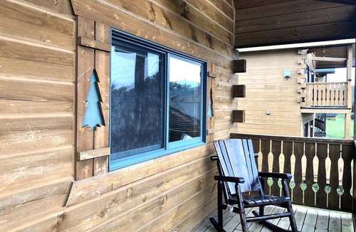 Warrens Cabin | Marcie's Cabin: Your Perfect Getaway for Relaxation and Adventure!