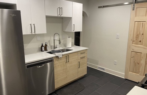 Kutzky Park House | Mayo Discount! Main floor bath and laundry. 3 blocks to Mayo Clinic