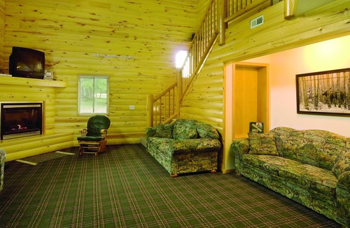 Isle Hotel | McQuoid's Inn and Event Center