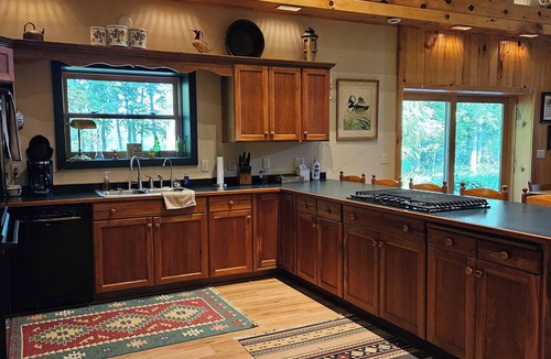 Rushford House | MCR is a property that features seclusion and privacy that is hard to find.