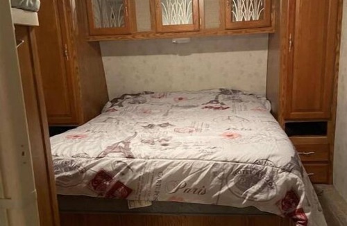 Whitehall RV Rental | MED Park Campground Sierra