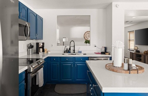 East Mesa House | Mesa Oasis Private Pool Fire Pit Sleeps 6