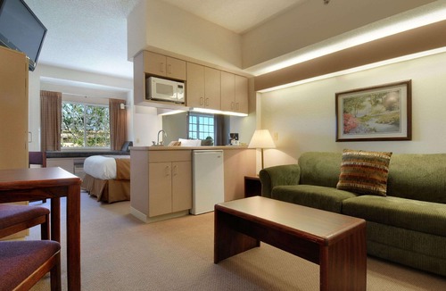 East Bloomington Hotel | Microtel Inn & Suites by Wyndham Bloomington/Minneapolis