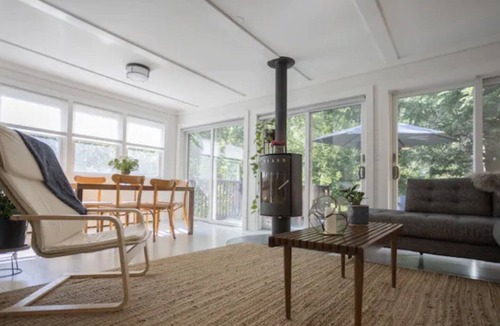 South End House | Mid-Century Chic Lakeside Retreat