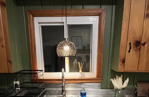 Winooski Apartment | Mid Century Modern Sunny Spacious 2 Bedroom Apartment .