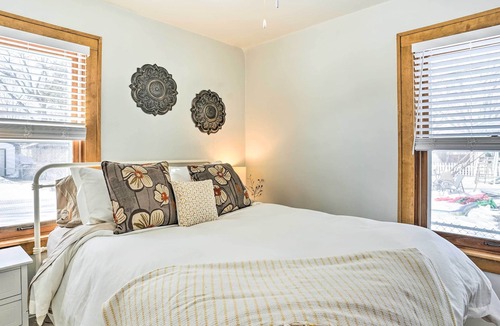 Morris Park House | Minnesota Vacation Rental w/ Smart TV & Sunroom!