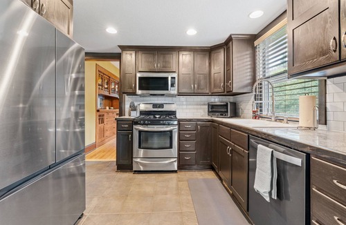 Northeast Minneapolis House | MINNeSTAY* Lowry Parlour | Piano