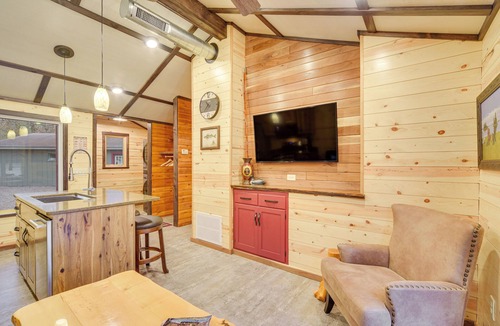 Gordon Cabin | Minong Flowage Cabin w/Fire Pit & Dock!