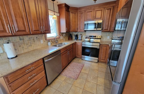 Richfield House | Minutes From Mall Of America and Airport -Single family quiet non through street