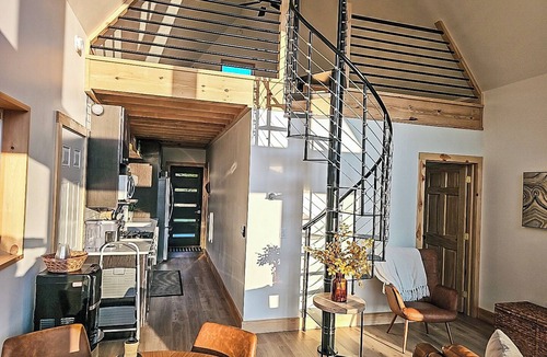 Whippleville Cabin | Modern Adirondack Getaway