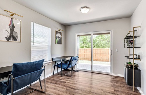 Central Oklahoma City House | Modern & Central 3BR Home in Central OKC – Ideal for Long-Term Stays