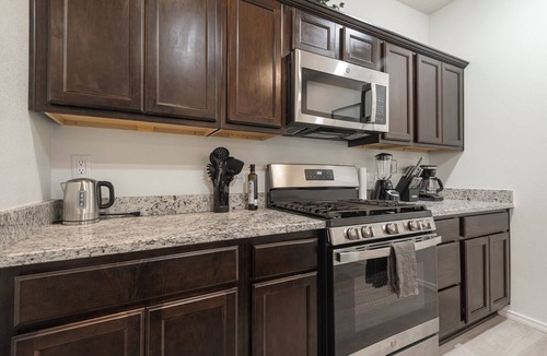 Mesa Del Sol Innovation Park House | Modern Home w/3BR Next to Airport & Netflix