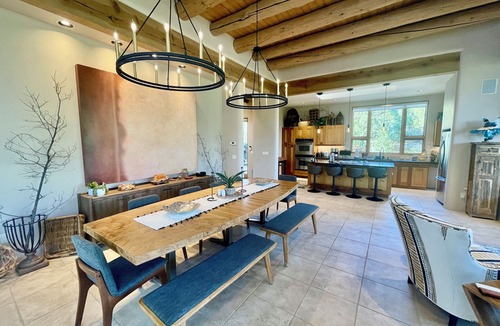 Arroyo Seco House | Modern Luxury & Sweeping Views in Arroyo Seco/Taos. Welcome to Walking Rain