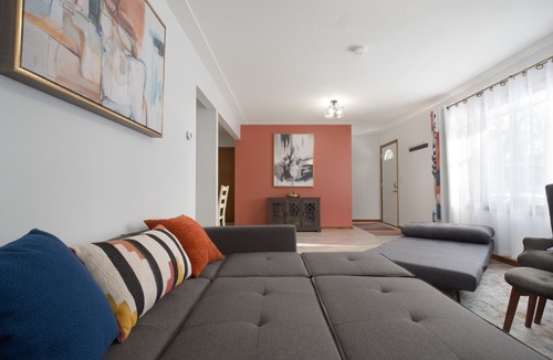 Columbia Heights House | Modern, spacious 3BDR house 15 min to Downtown Minneapolis