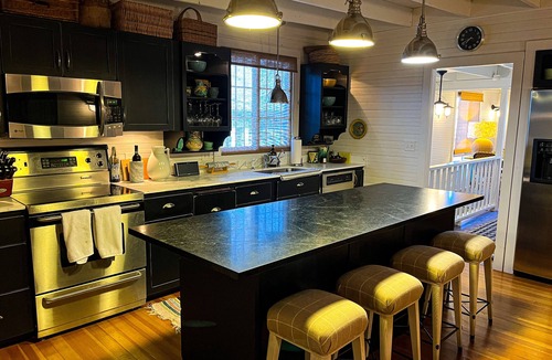 Clear Lake Cabin | Modernized, 100+ year-old Clear Lake Cottage just steps from the lake & PM Park.