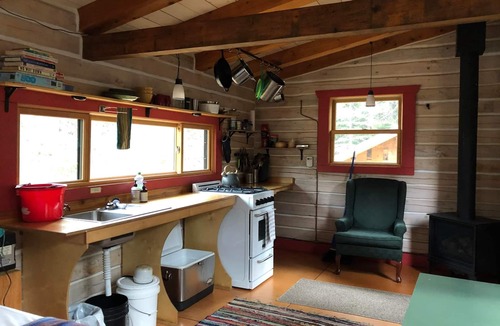 Grand Marais Apartment | Mökki Dwelling by the Dock