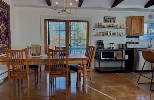 Montague House | Montague Meadows - 4-Bedroom Whole House - Space for the Whole Family
