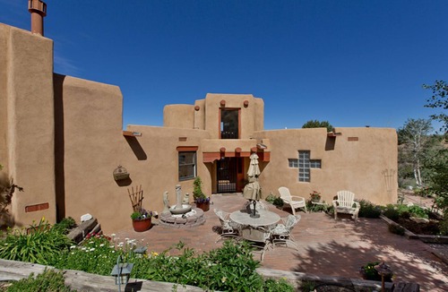 Canoncito House | Monte De Canoncito - A Beautiful Mountain Top Home, 10 Miles From Santa Fe, NM