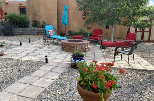 Canoncito House | Monte De Canoncito - A Beautiful Mountain Top Home, 10 Miles From Santa Fe, NM