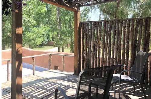 Taos House | Monthly vacation spot - walk to plaza, ski at TSV