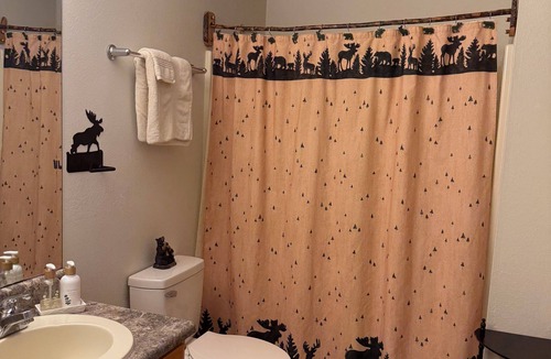 Morganton Bed & Breakfast | Morganton Point Bed & Breakfast Nestled just minutes from downtown Blue Ridge.