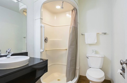 Rochester Hotel | Motel 6 Rochester, MN