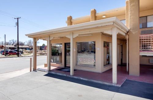 Santa Fe Hotel | Motel 6-Santa Fe, NM - Downtown