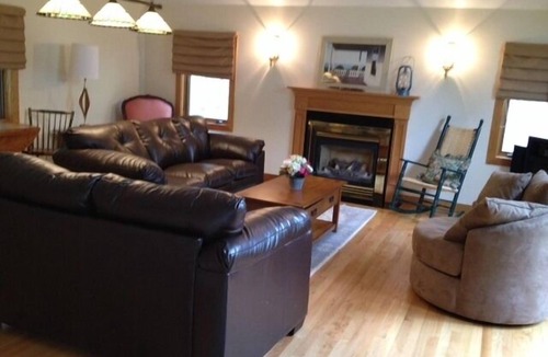 Moultonborough House | Moultonborough 4BR,2400SF,Suissevale,3 Bath, 1/2 ml-Beach, 3 ml Castle in Clouds