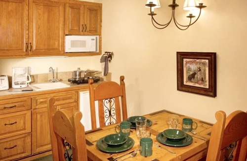 Taos Ski Valley Condo | Mountain Retreat in Taos Ski Valley, NMn