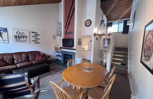 Lincoln House | Mountain Retreat Located Seconds from Loon Mt, Lincoln and White Mtns
