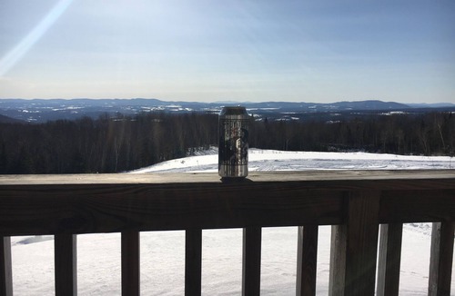 East Haven Cabin | Mountain side cabin views of sunsets every day nearest neighbor is a mile away