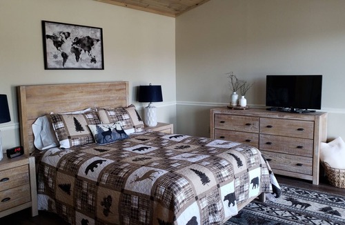 Lake Placid Apartment | Mountain View Balcony Suite