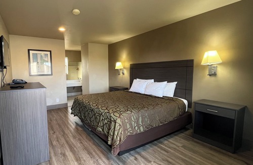 Flagstaff Hotel | Mountain View Inn