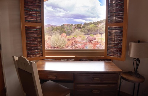 Placitas House | Mountain views and spectacular sunsets!
