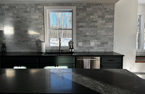 Dorset House | Mountain Views - Secluded - Modern